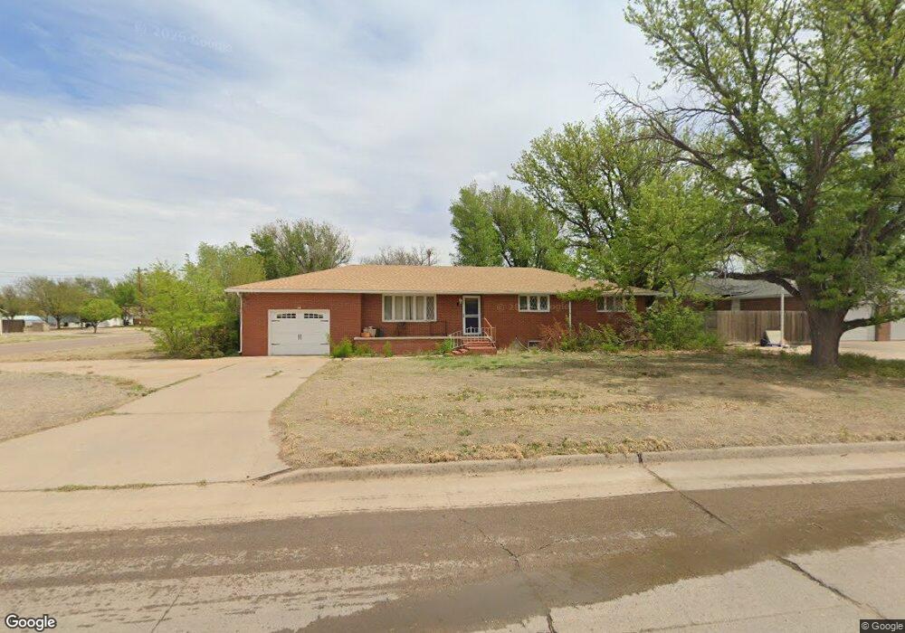 600 S Adams St, Hugoton, KS 67951 - photo 1