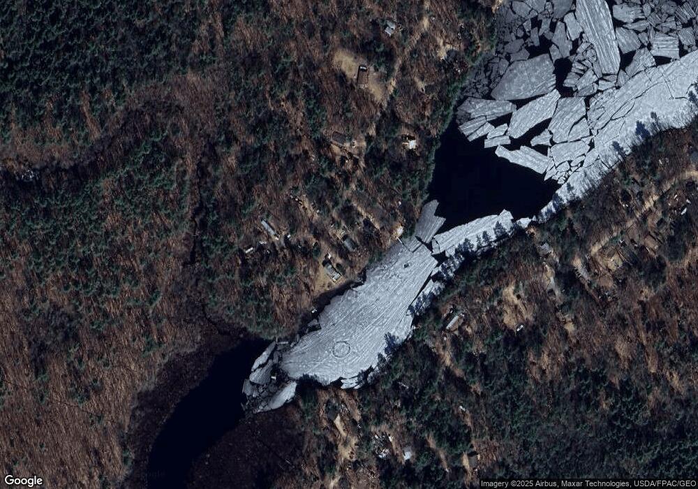 773 Long Shores Dr, Barrington, NH 03825 - photo 1