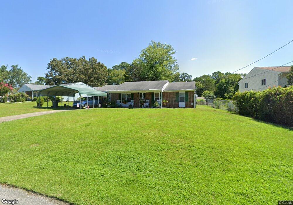 1202 Castle Dr, Jacksonville, NC 28546 - photo 1