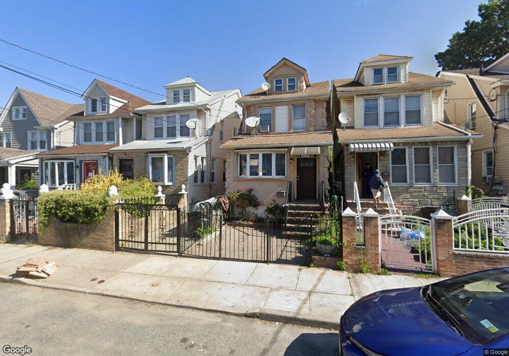 11561 155th St, Jamaica, NY 11434 - photo 1