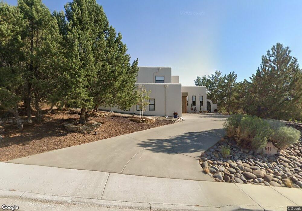 611 Cerrillos Dr, Farmington, NM 87401 - photo 1