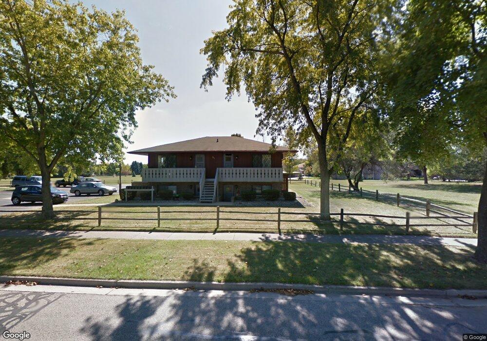 911 W Ardussi St, Frankenmuth, MI 48734 - photo 1