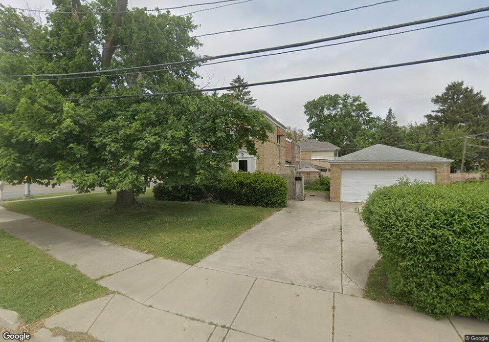 610 E Thacker St, Des Plaines, IL 60016 - photo 1