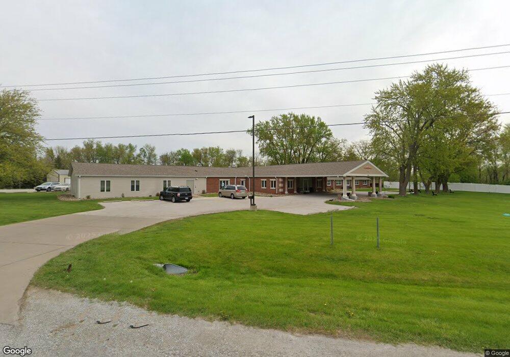 4656 W Kimberly Rd, Davenport, IA 52806 - photo 1