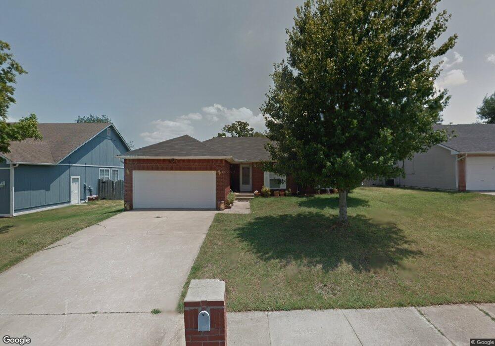 1701 S Beth Dr, Rogers, AR 72758 - photo 1