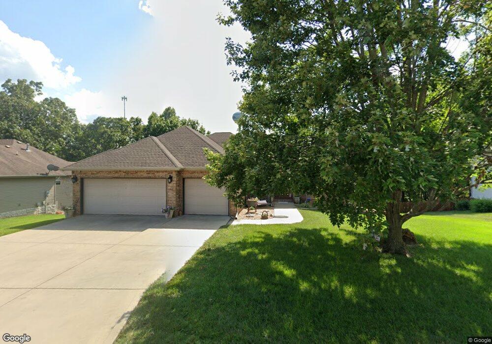 712 Brook Forest Rd, Nixa, MO 65714 - photo 1