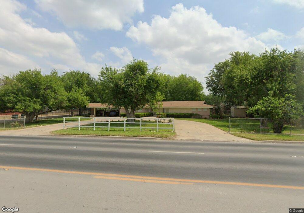 801 Veterans Blvd, Pharr, TX 78577 - photo 1