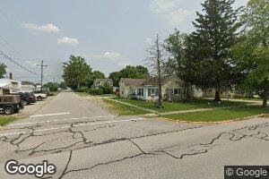 104 E Jackson St, Bourbon, IN 46504