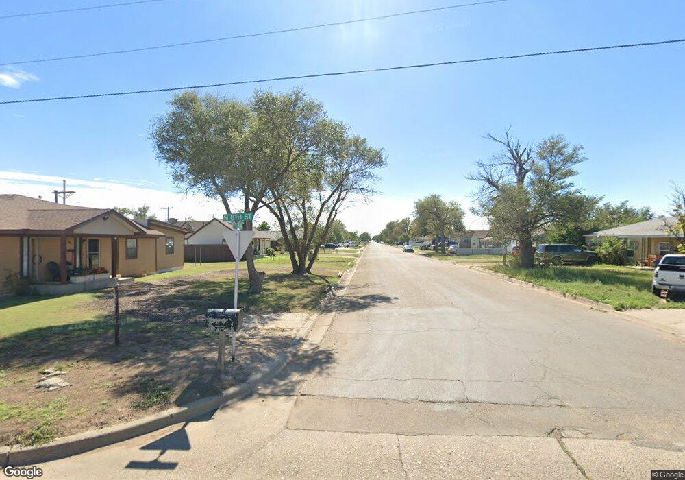 824 Spruce Ave, Dumas, TX 79029 - photo 1