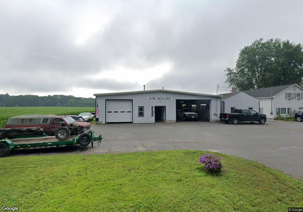 81 River Dr, Hadley, MA 01035 - photo 1