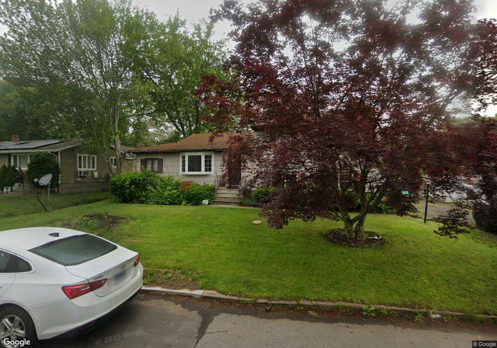 11 Woodhill Ln, West Haven, CT 06516 - photo 1