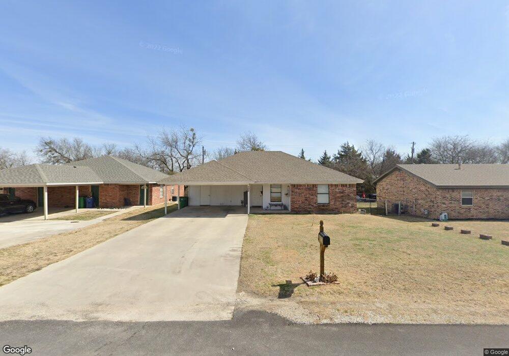 508 N Sewell Dr, Decatur, TX 76234 - photo 1