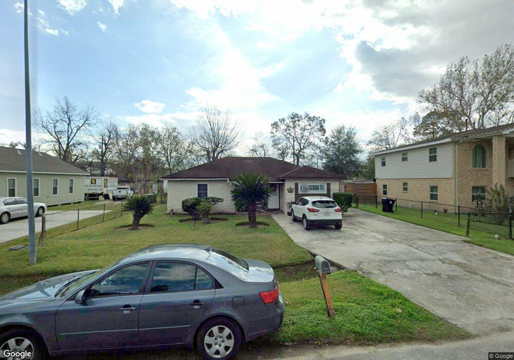 7014 Jay St, Houston, TX 77028 - photo 1