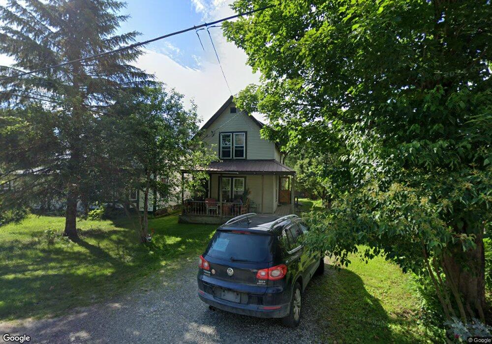71 Pleasant St, East Hardwick, VT 05836 - photo 1