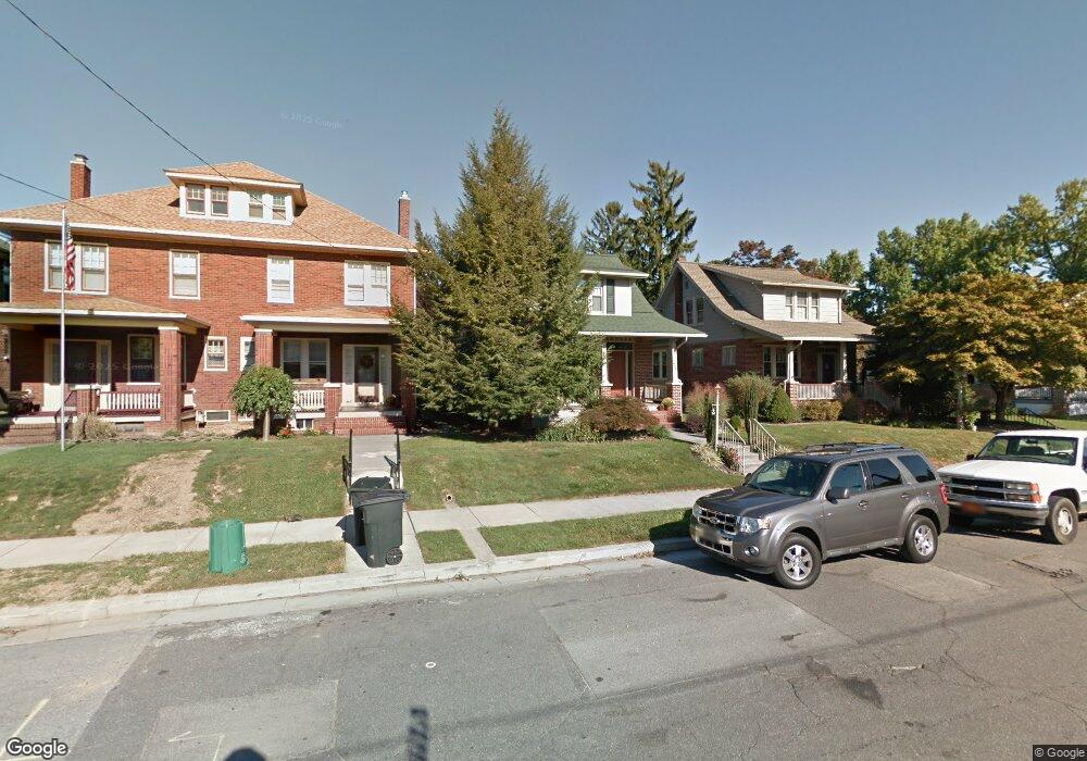 935 Locust St, Columbia, PA 17512 - photo 1