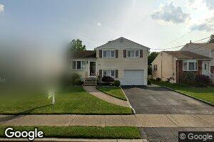 147 Chestnut St, Rochelle Park, NJ 07662