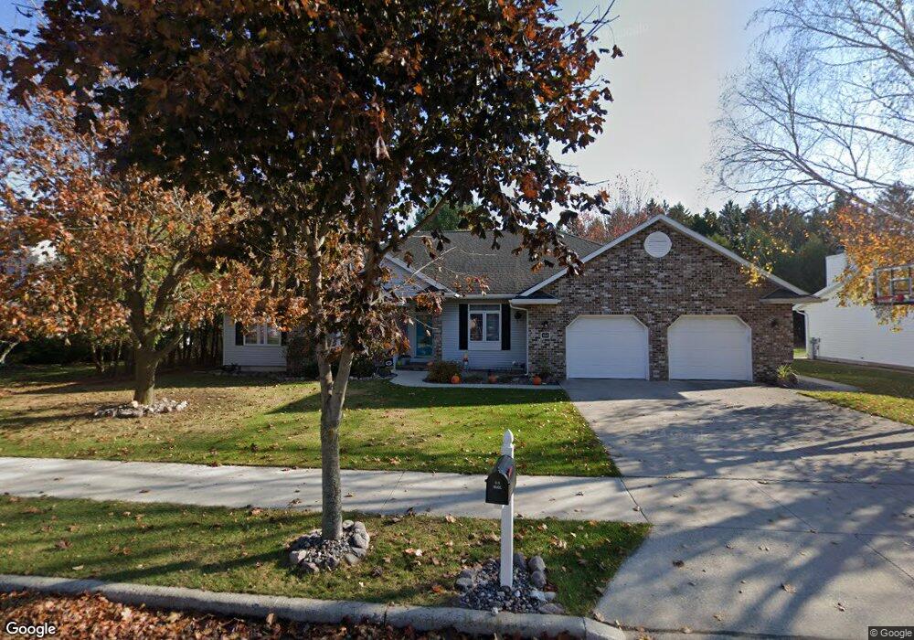 4611 Columbus St, Two Rivers, WI 54241 - photo 1