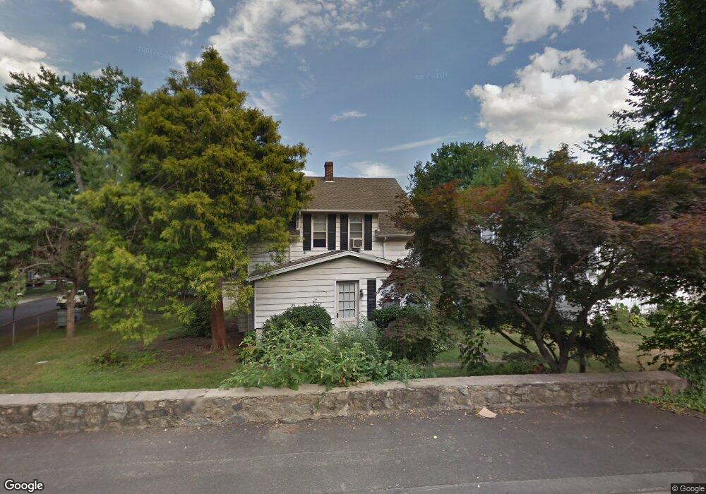 32-1/2 Bartlett Ave, Norwalk, CT 06850 - photo 1