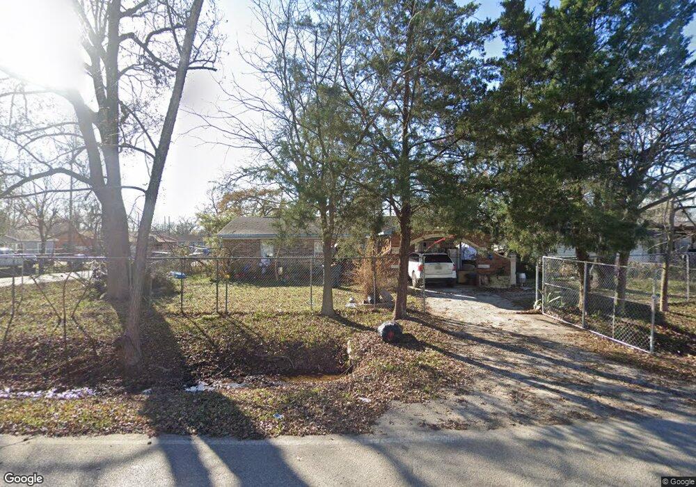 11603 Somerset Ln, Houston, TX 77093 - photo 1