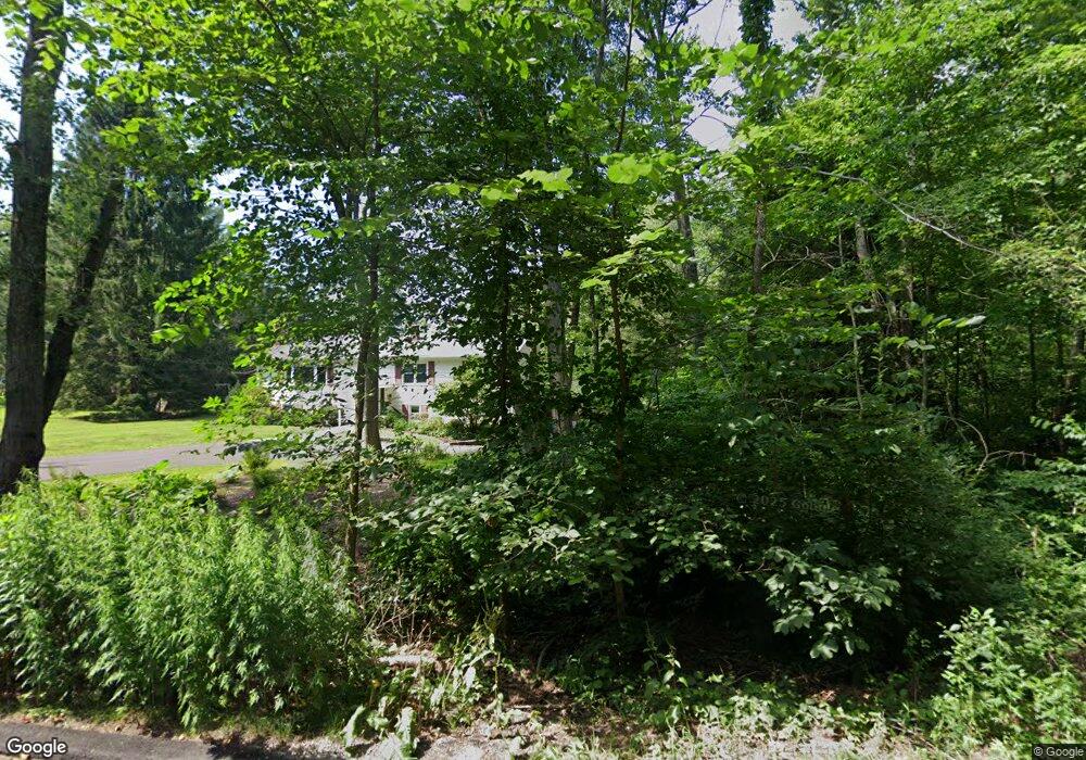 3 Dahlia Ln, Redding, CT 06896 - photo 1