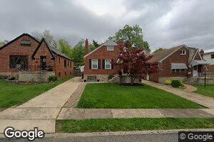 9032 Rosemary Ave, Saint Louis, MO 63123