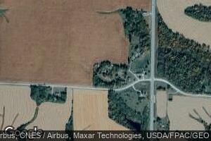 760 Us Highway 67, Viola, IL 61486