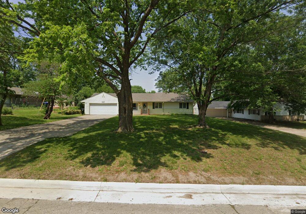 1646 SW 28th St, Topeka, KS 66611 - photo 1