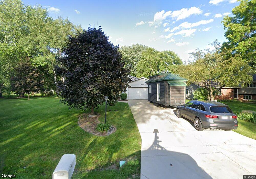 11S485 Whittington Ln unit 4, Naperville, IL 60564 - photo 1