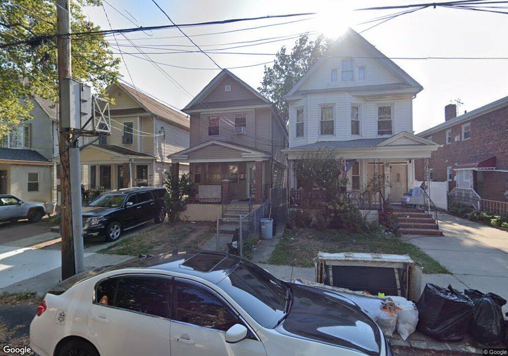 8744 110th St, Richmond Hill, NY 11418 - photo 1