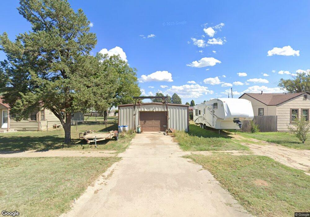 317 S Meredith Ave, Dumas, TX 79029 - photo 1