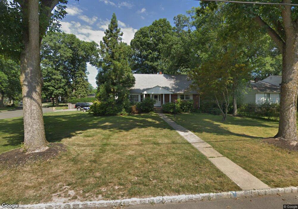 61 Fairview Rd, Clark, NJ 07066 - photo 1