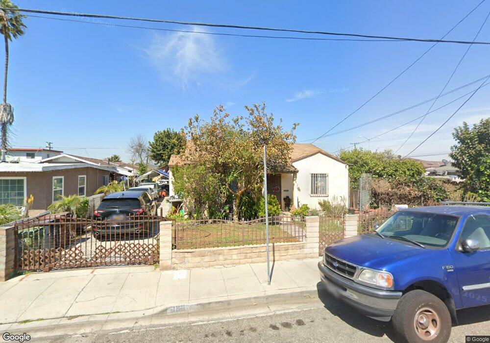809 W Cedar St, Compton, CA 90220 - photo 1