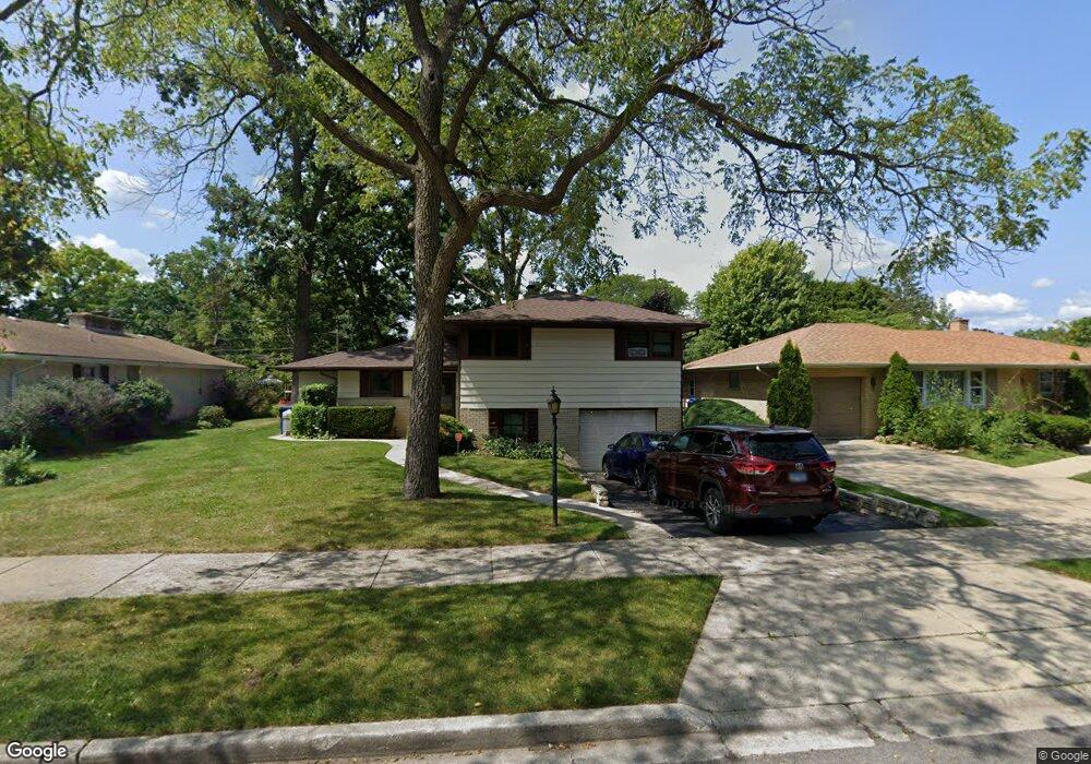 504 Leith Ave, Waukegan, IL 60085 - photo 1