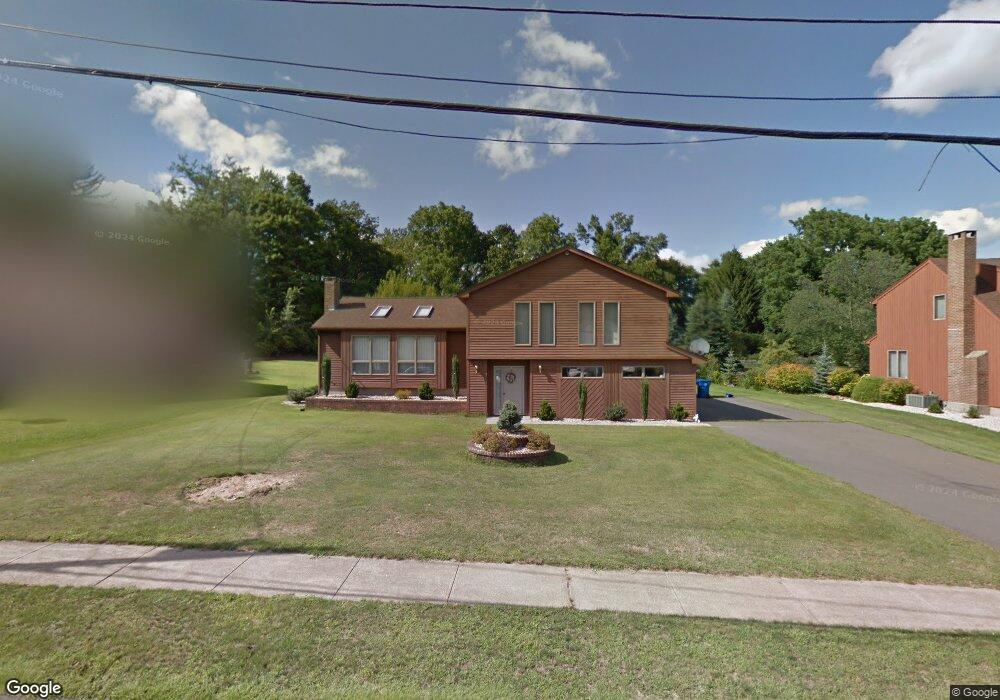 60 West Ln, Berlin, CT 06037 - photo 1