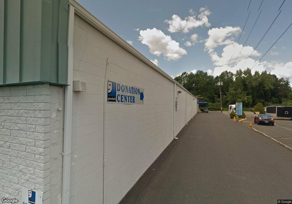 81 Boston Post Rd, Orange, CT 06477 - photo 1