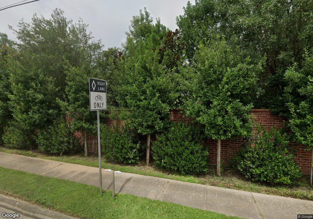 7818 Bellewood Dr, Houston, TX 77055 - photo 1