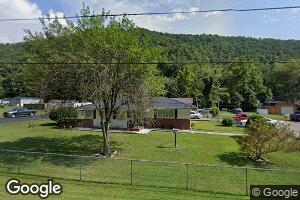 5020 Huff Creek Hwy, Davin, WV 25617