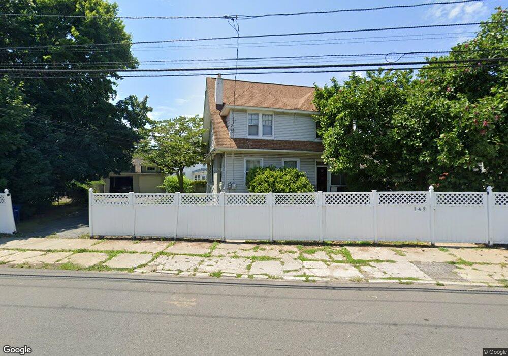 147 Beechmont Ave, Bridgeport, CT 06606 - photo 1