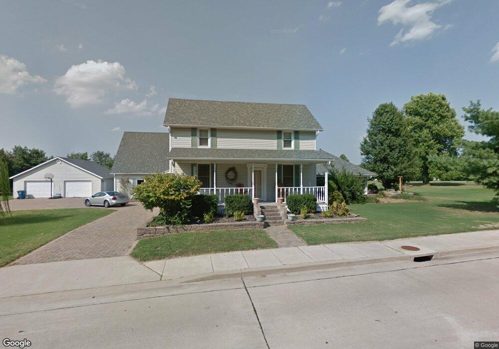 7310 W Main St, Maryville, IL 62062 - photo 1