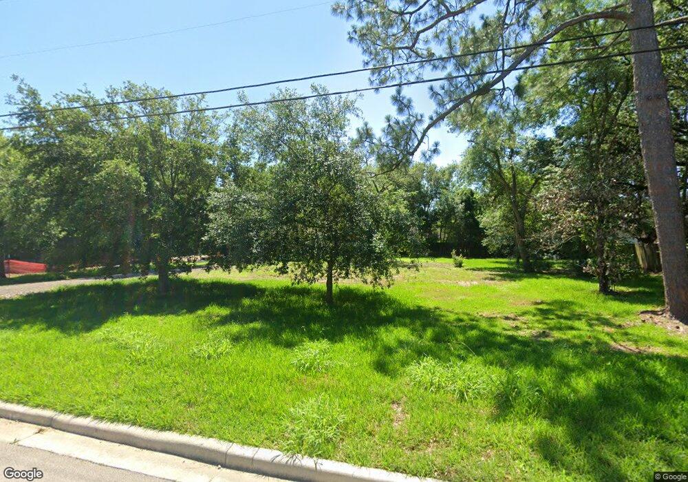 205 E Spreading Oaks Ave, Friendswood, TX 77546 - photo 1