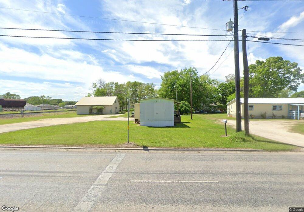 2516 Nichols Ave, Bay City, TX 77414 - photo 1
