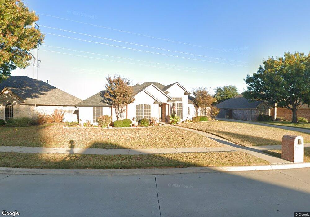 7316 Spring Oak Dr, North Richland Hills, TX 76182 - photo 1