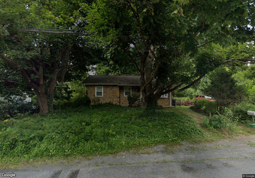 1231 E Emmaus Ave, Allentown, PA 18103 - photo 1