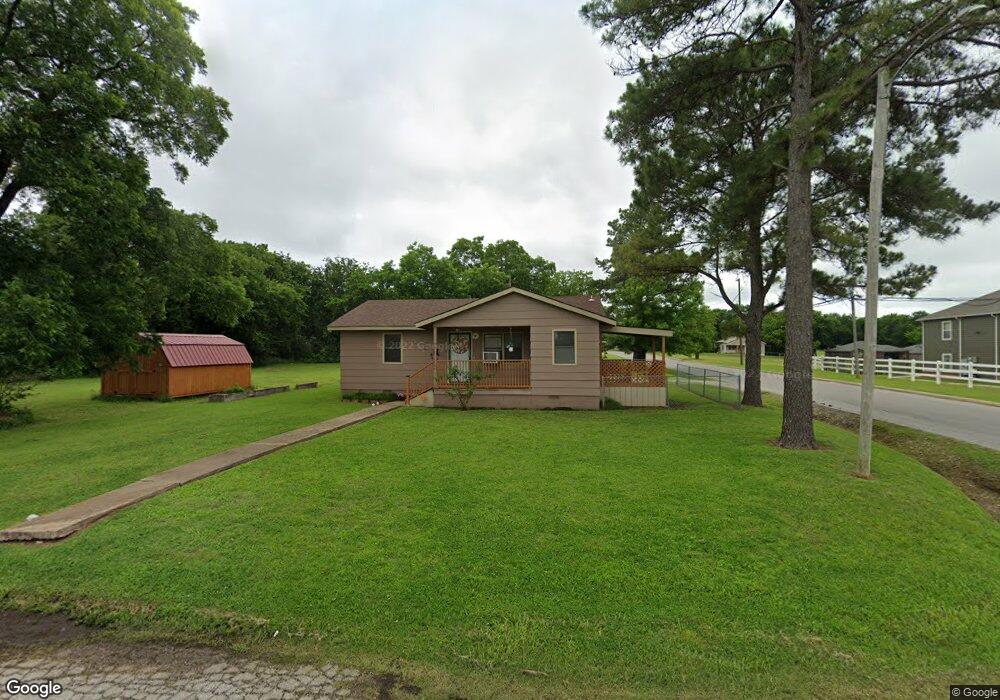 1104 12th Ave NE, Ardmore, OK 73401 - photo 1