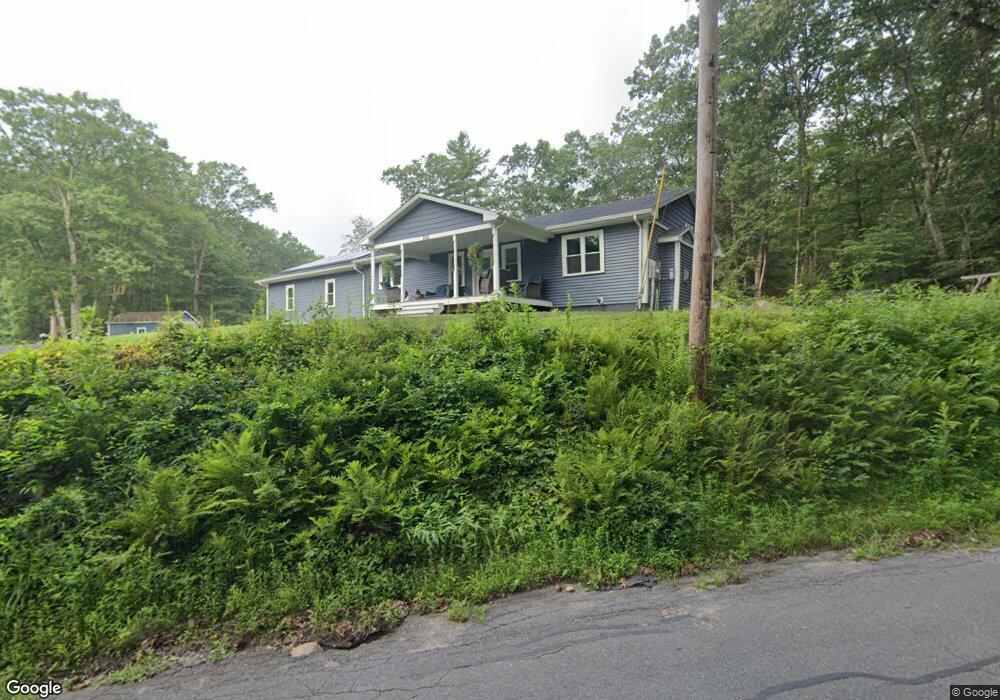 262 Coles Meadow Rd, Northampton, MA 01060 - photo 1