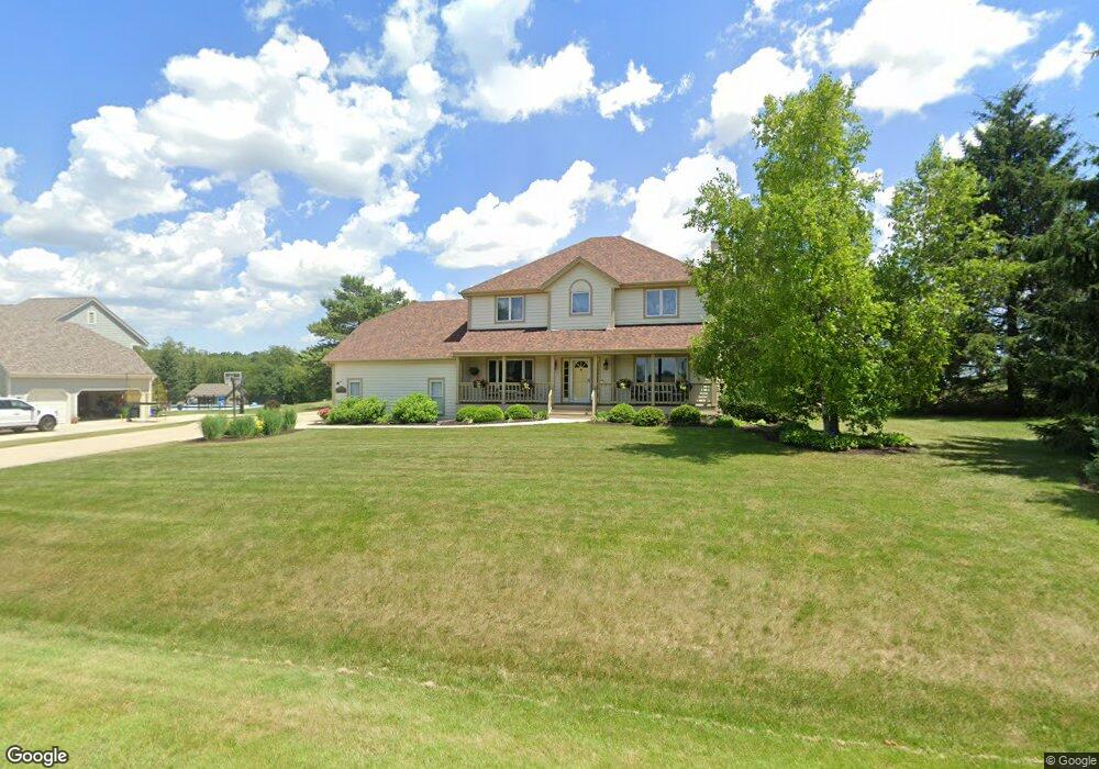 W278N5478 Hanover Hill Rd, Sussex, WI 53089 - photo 1