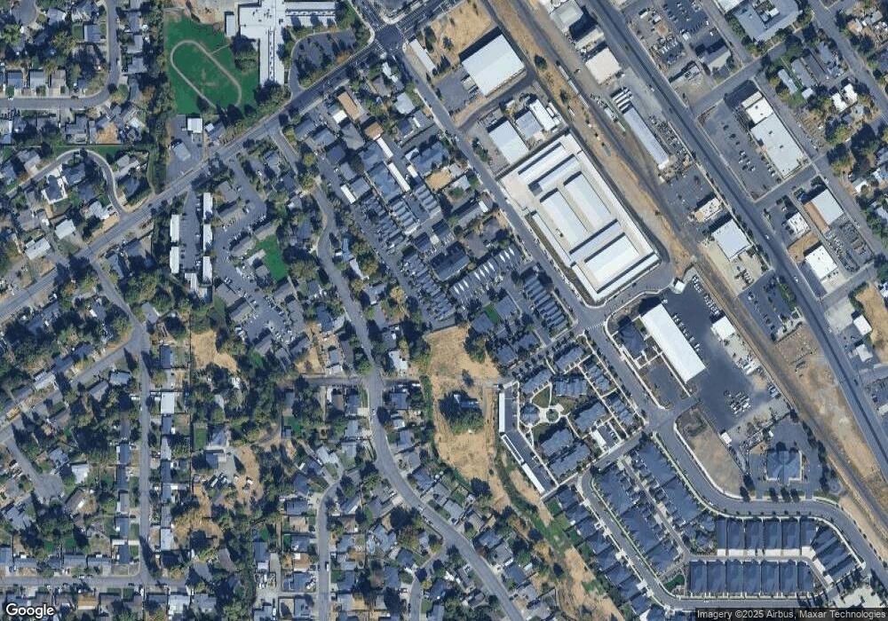 171 Casey Way, Central Point, OR 97502 - photo 1