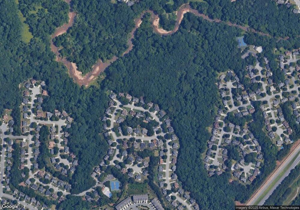 3985 Canterbury Walk Dr unit II, Duluth, GA 30097 - photo 1