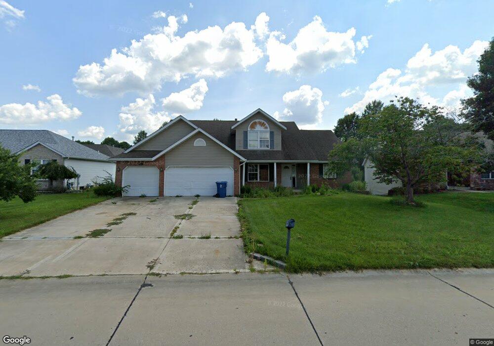 7513 Stonebridge Golf Dr, Maryville, IL 62062 - photo 1