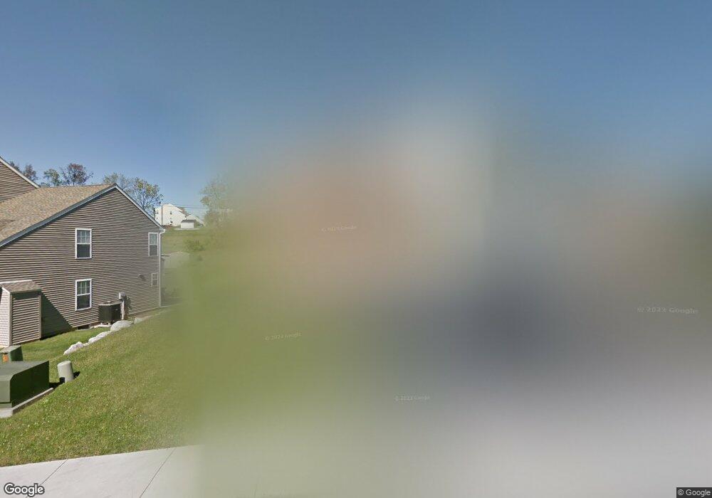 4021 Hemlock Dr, Coplay, PA 18037 - photo 1